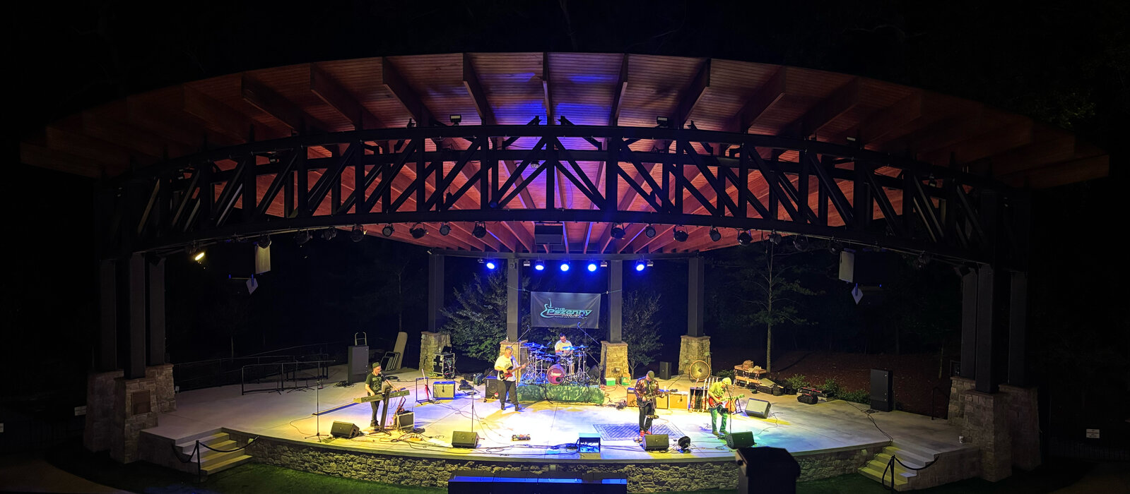 Live sound and lighting engineering services